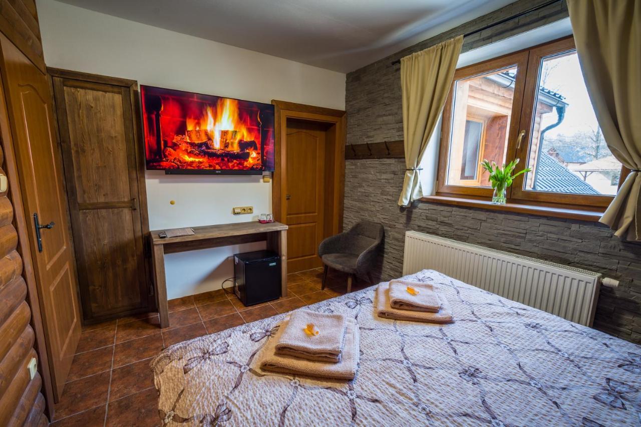 Hotel Ranch Jestrebice Hermanicky Esterno foto