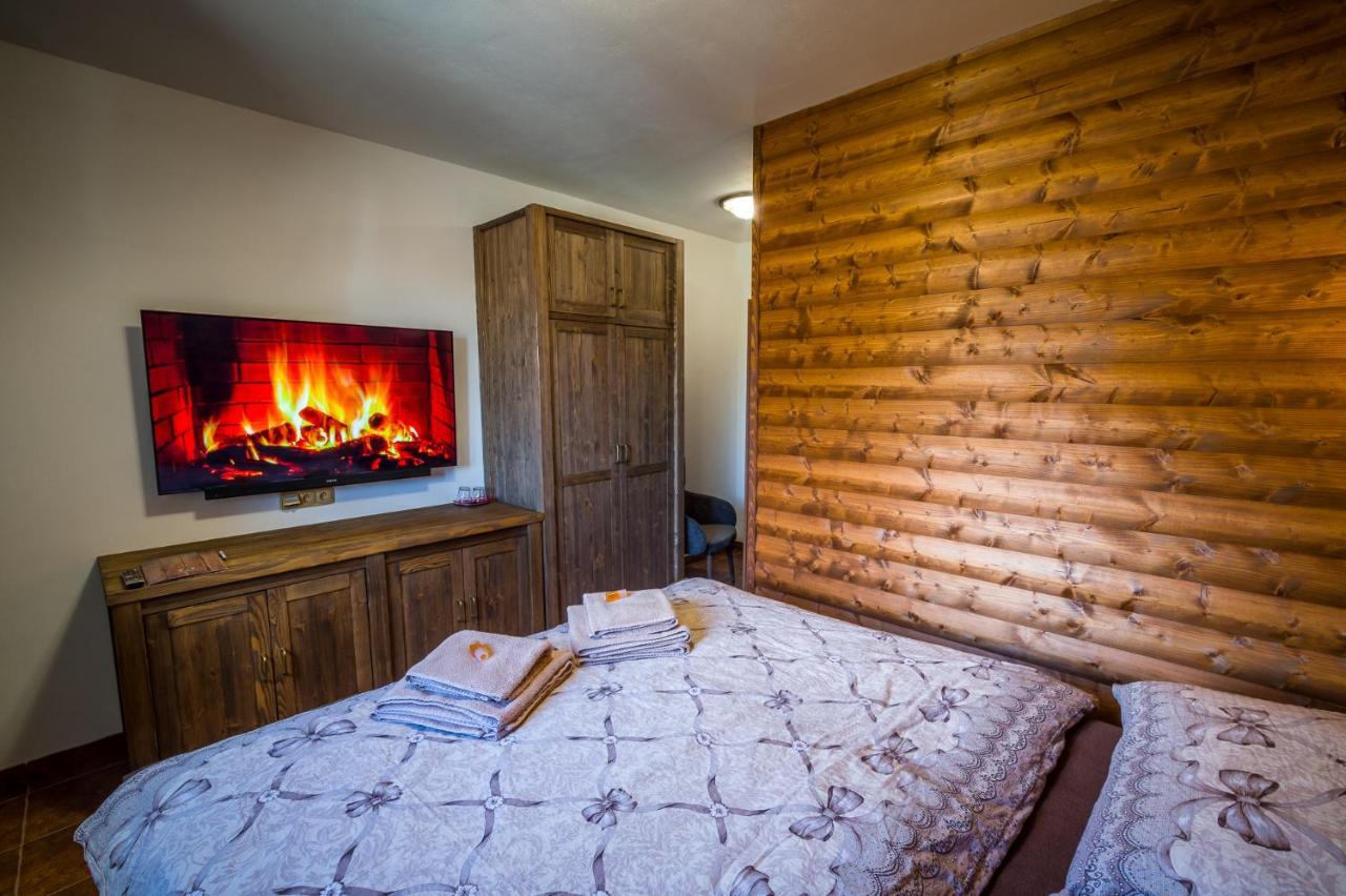 Hotel Ranch Jestrebice Hermanicky Esterno foto